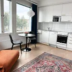 Spacious Railway Station With Sofabed For Kid Or Adult אולו