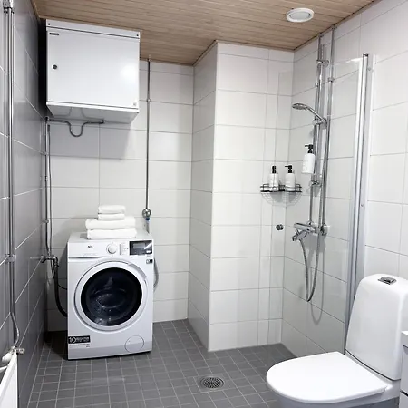 Spacious Railway Station Apartment Oulu