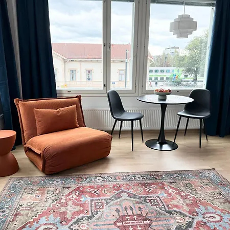 Lägenhet Spacious Railway Station *