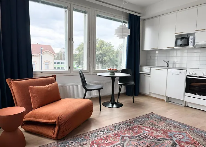 Spacious Railway Station With Sofabed For Kid Or Adult *