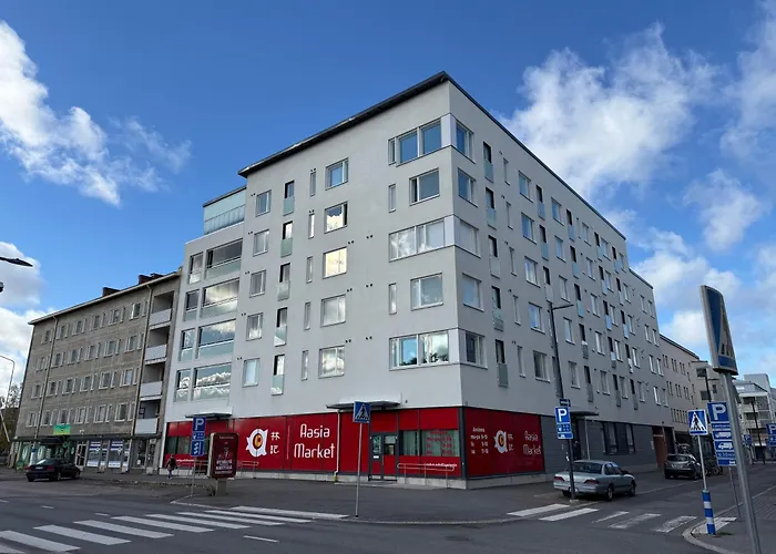 Daire Spacious Railway Station With Sofabed For Kid Or Adult *